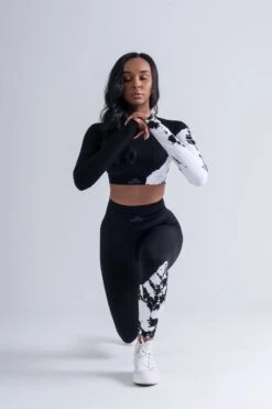 Mives® Sportlegging En Top - Yoga - Fitness Set - Scrunch Butt - Dames Legging - Sportkleding - Fashion Legging - Broeken - Gym Sports - Legging Fitness Wear - High Waist - ZWART BATIK - Maat S - LANGEMOUW -Merkloos Winkel 800x1200 177