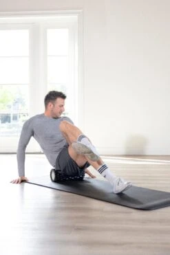 AJ-Sports Foam Roller Set 4 Delig + GRATIS Weerstandsband - Massage Set - Massage Stick - Massage Bal - Foam Roller - Grid Triggerpoint - Inclusief Compacte Draagtas - Fitness - Yoga -Merkloos Winkel 800x1200 30