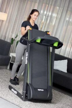 VirtuFit TR-100 Loopband - LCD Display - 15 Programma's - Inklapbaar - Belastbaar Tot 130 KG - 99% Voorgemonteerd -Merkloos Winkel 803x1200 13