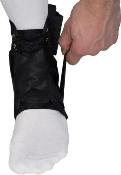 Gladiator Sports Enkelbrace Lichtgewicht Met Straps - Zwart - L -Merkloos Winkel 829x1200 15