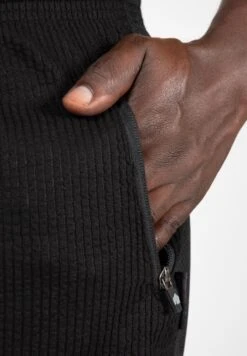 Gorilla Wear Augustine Old School Trainingsbroek - Zwart - S/M -Merkloos Winkel 833x1200 4