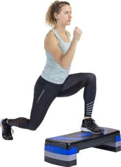 RS Sports Aerobic Fitness Stepper L Compact Step L 3 Hoogtes -Merkloos Winkel 867x1200 21