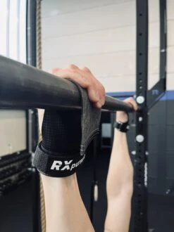 RXpursuit - Fingerless CrossFit Grips - Grips Zonder Gaten - No Holes - Grips Vingerloos - Zwart -Merkloos Winkel 899x1200 47