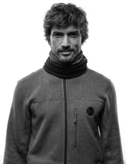 BUFF® Polar Katmandú Red - Nekwarmer -Merkloos Winkel 923x1200 1