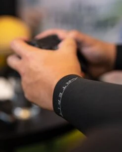 Artefit Compressie Onderarm Sleeves – Unisex - Zonbescherming - L - Black -Merkloos Winkel 959x1200 24