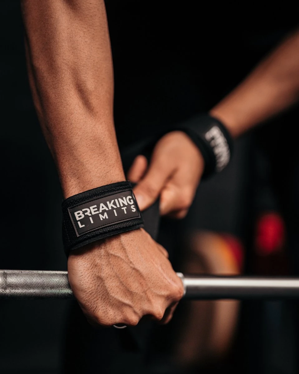 Breaking Limits Lifting Straps + Wrist Wraps Bundel | Fitness, Crossfit & Krachttraining | Zwart 11 Breaking Limits Lifting Straps + Wrist Wraps Bundel | Fitness, Crossfit & Krachttraining | Zwart - Afbeelding 9