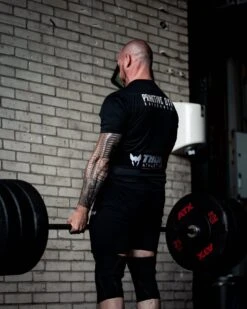 Thor Athletics - Halterriem - Powerlift Riem - Lifting Belt - Clip Sluiting - Zwart - Gewichthefriem - Krachttraining Accesscoires - Powerlifting - Bodybuilding - Deadlift - Squat - Maat (M) 14 Thor Athletics - Halterriem - Powerlift Riem - Lifting Belt - Clip Sluiting - Zwart - Gewichthefriem - Krachttraining Accesscoires - Powerlifting - Bodybuilding - Deadlift - Squat - Maat (M) -Merkloos Winkel 960x1200 139