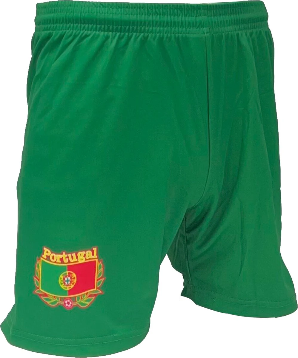 Cristiano Ronaldo CR7 Portugal Tenue - Voetbal Shirt + Broekje Set - EK/WK Voetbaltenue - Maat 128 6 Cristiano Ronaldo CR7 Portugal Tenue - Voetbal Shirt + Broekje Set - EK/WK Voetbaltenue - Maat 128 - Afbeelding 4